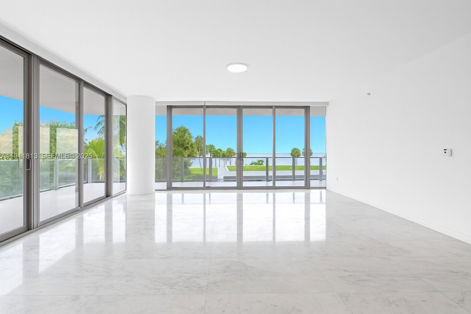 OCEANA KEY BISCAYNE CONDO - Residential