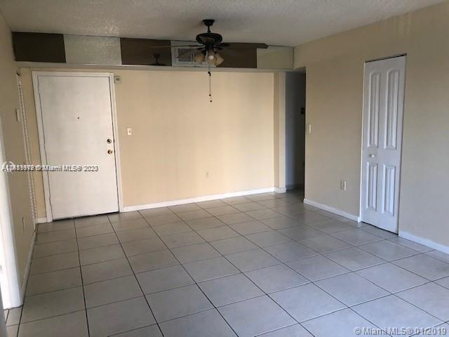 SUNSET VILLAS PHASE II CO - Residential Lease