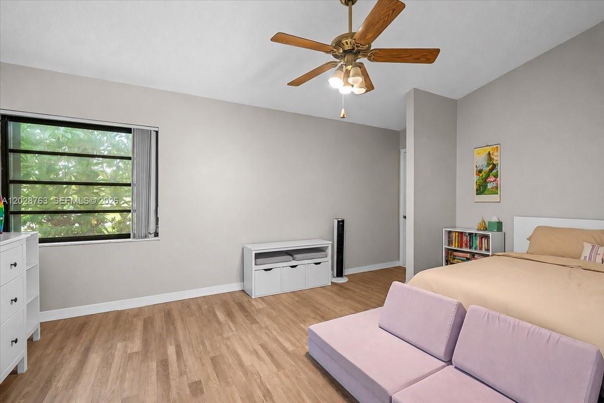 WESTBURY ESTATES - Residential