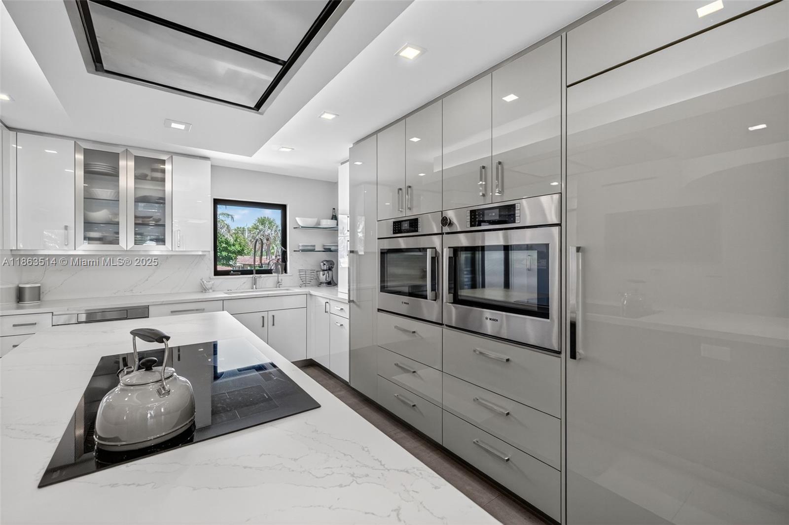 OCEAN VISTA CONDO - Residential