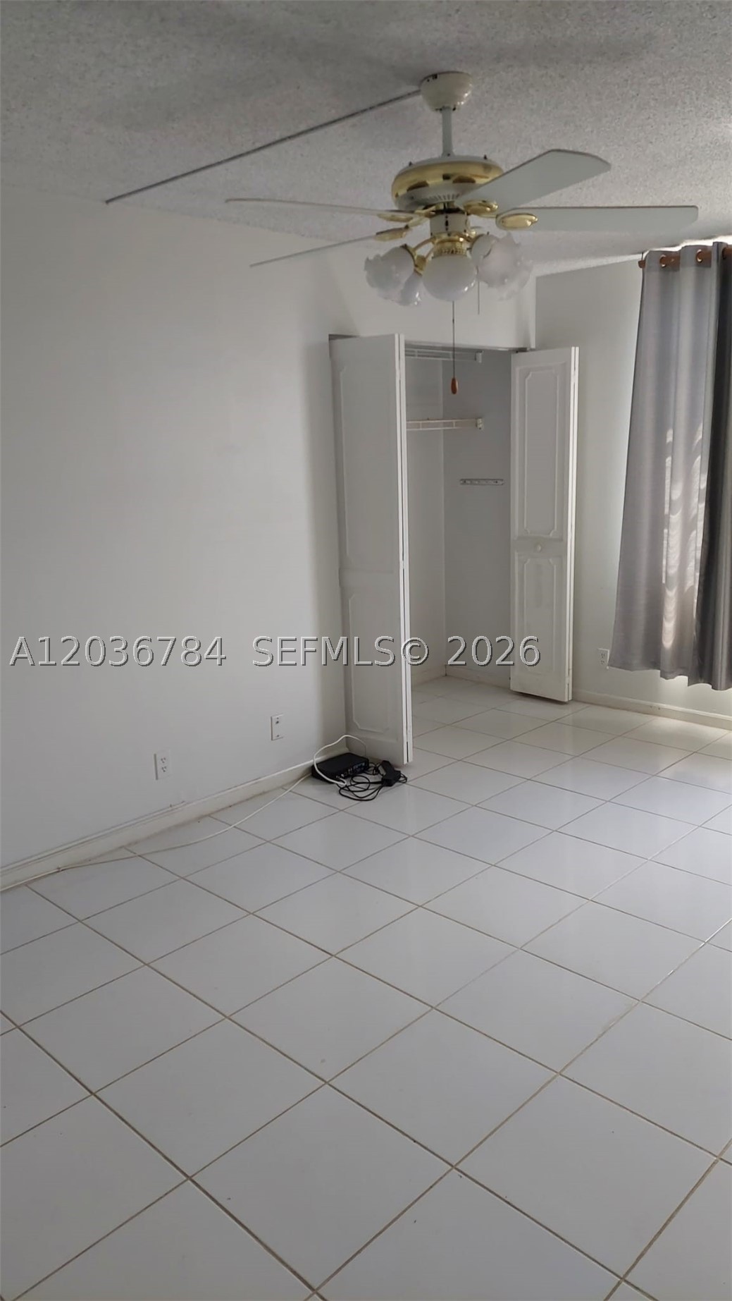 ENVIRON I CONDO 9 - Residential