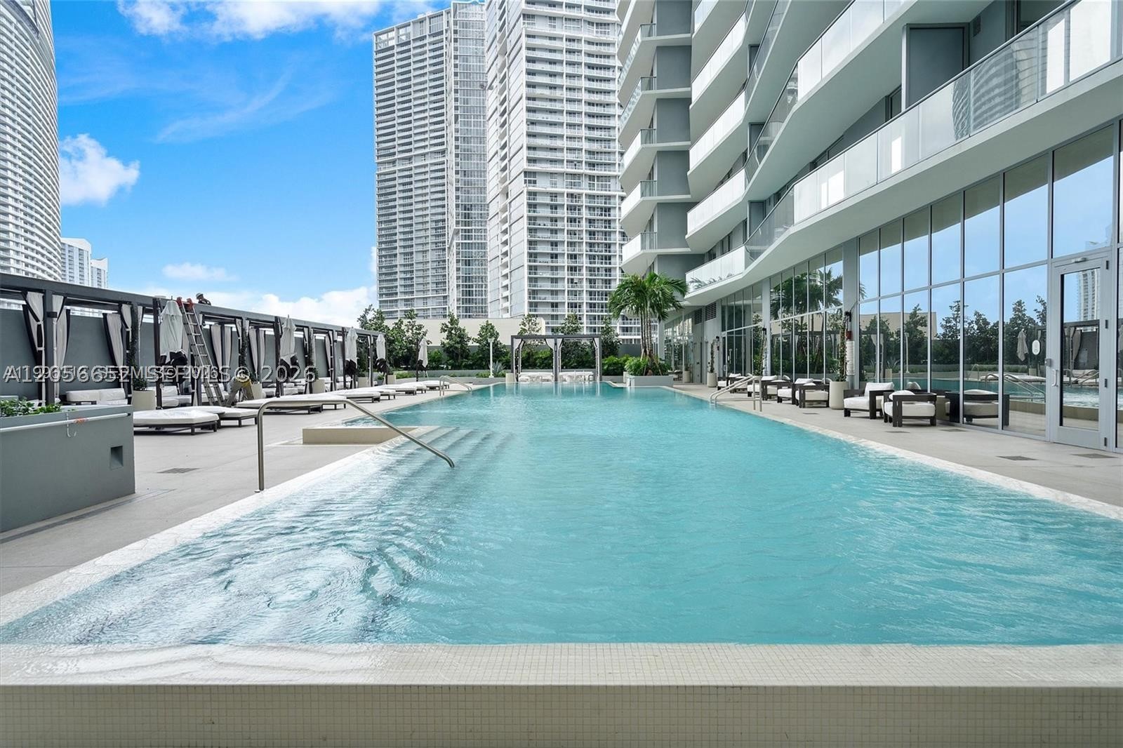 BRICKELL POINT - Residential
