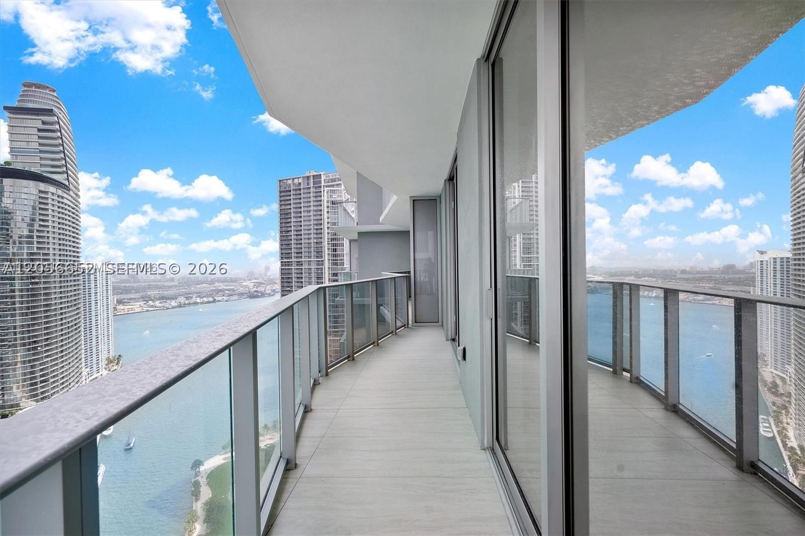 BRICKELL POINT - Residential