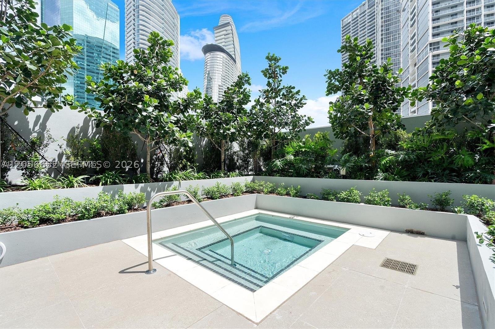 BRICKELL POINT - Residential