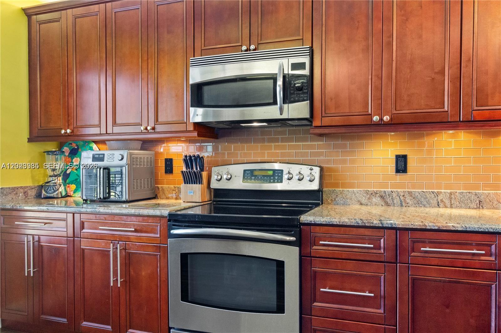 FAIRWAY PARK CONDO - Residential