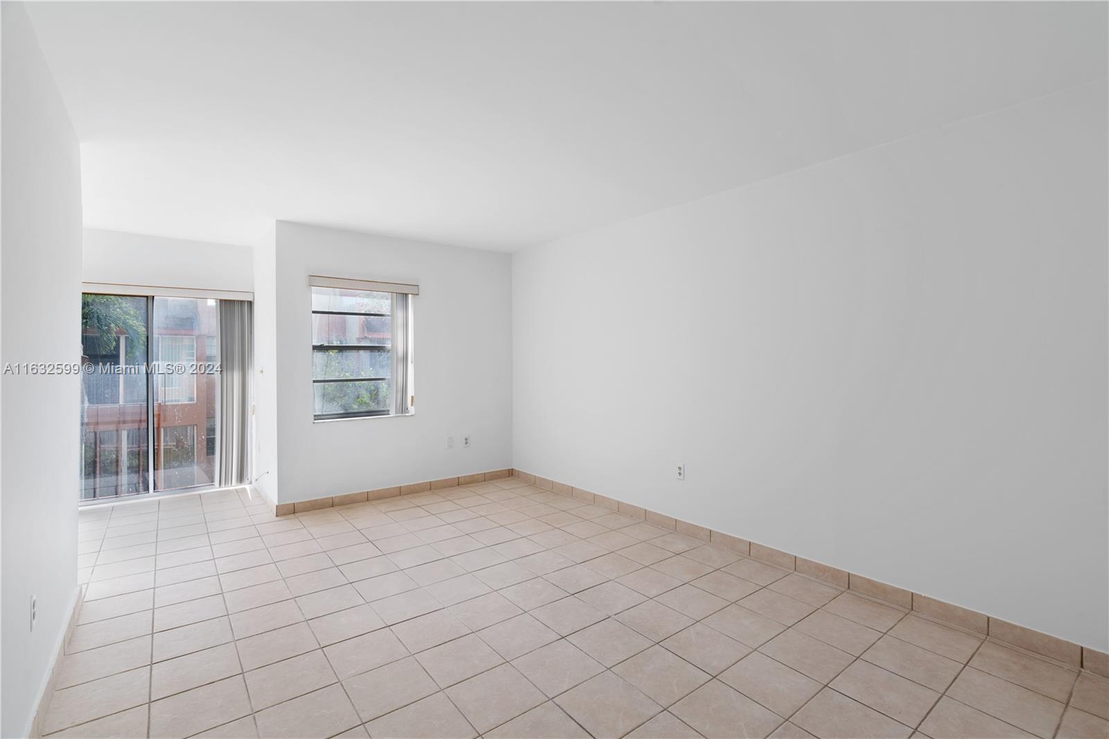 SOUTH WINDS CONDO WEST - Residential Lease