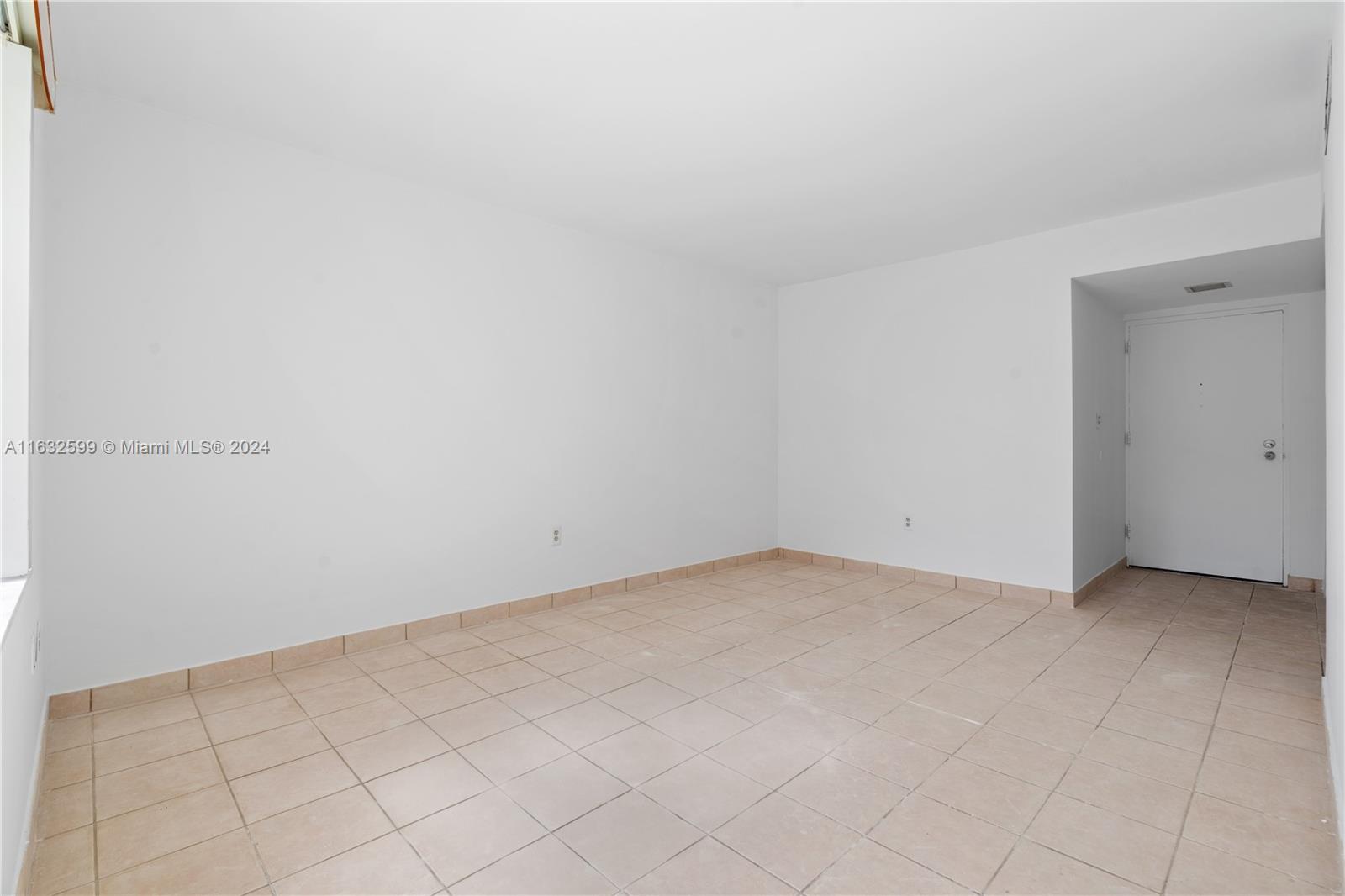 SOUTH WINDS CONDO WEST - Residential Lease