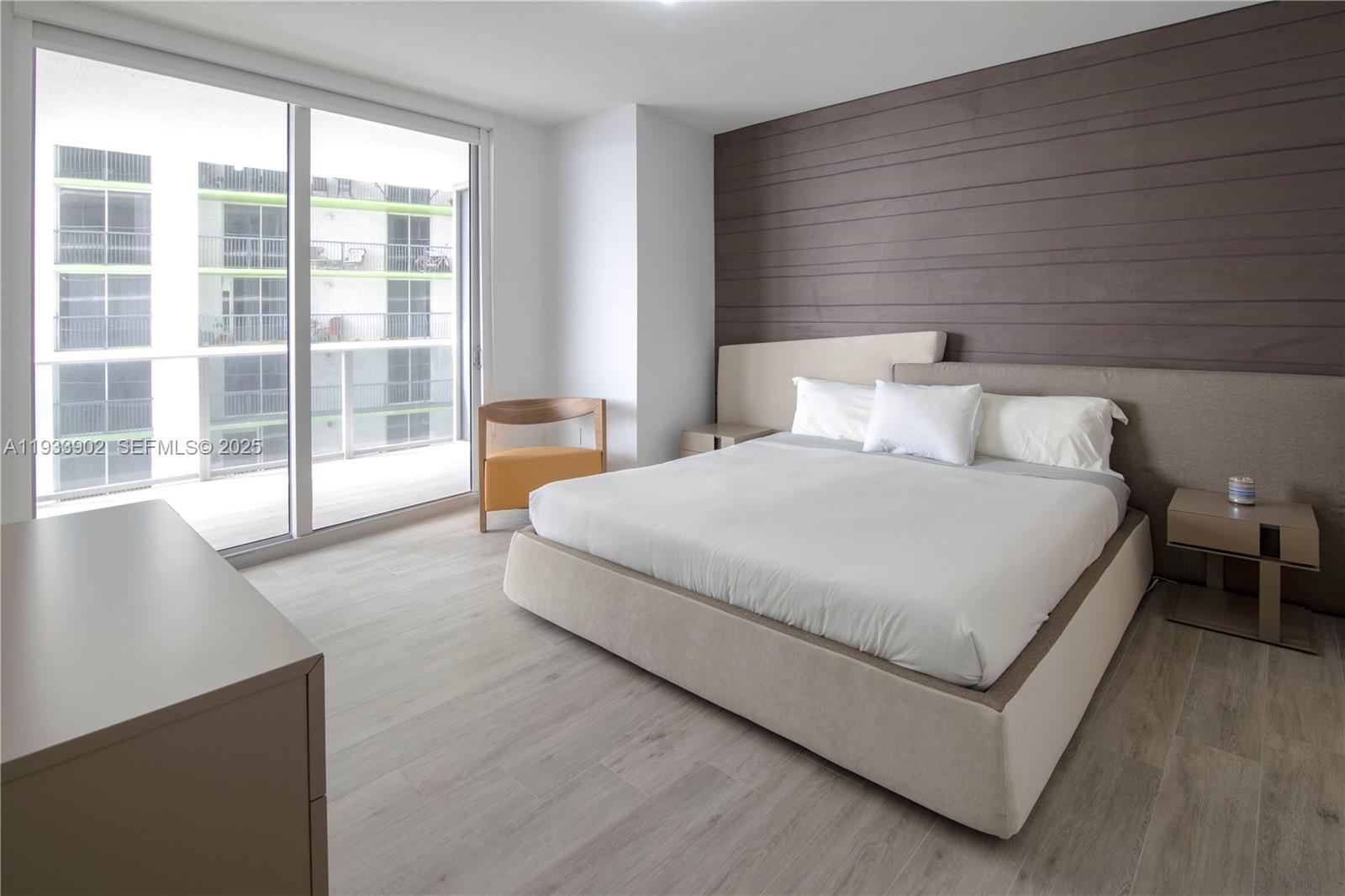 *ARIA ON THE BAY CONDO - Residential Lease