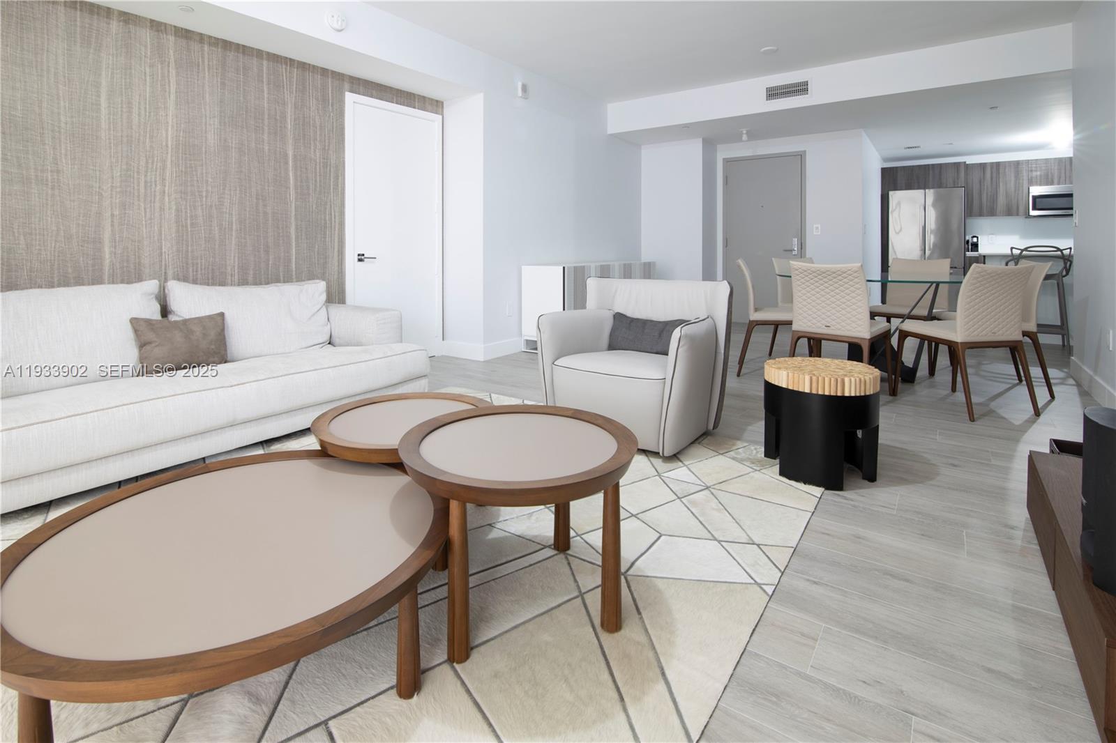 *ARIA ON THE BAY CONDO - Residential Lease