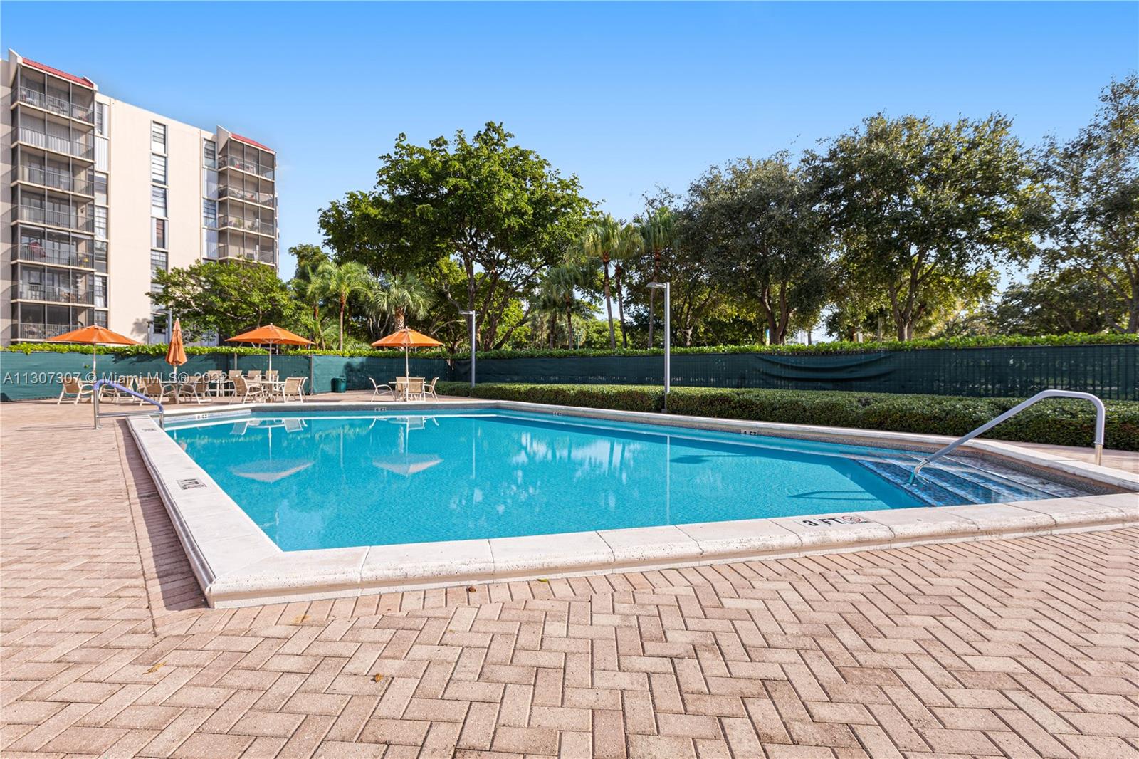BRAVURA I CONDO - Residential Lease