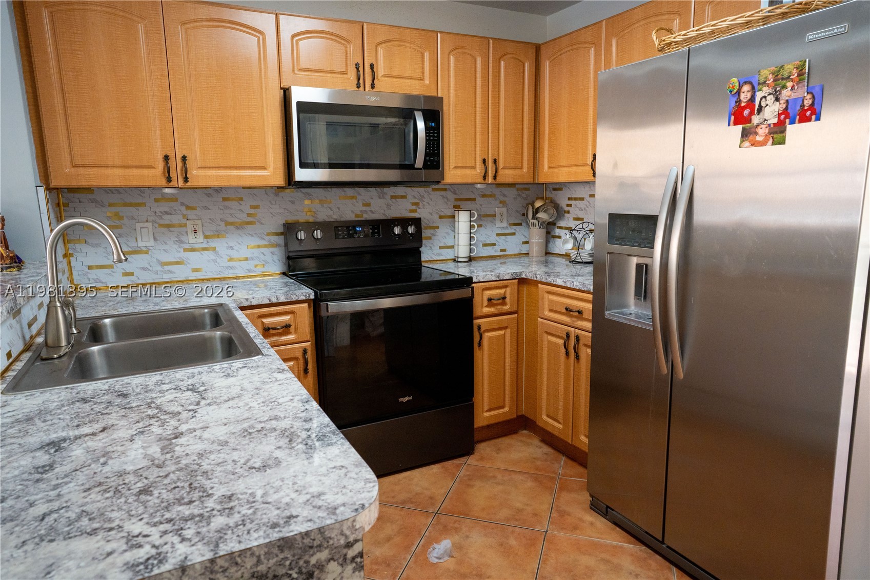 VILLA VIZCAYA CONDO - Residential
