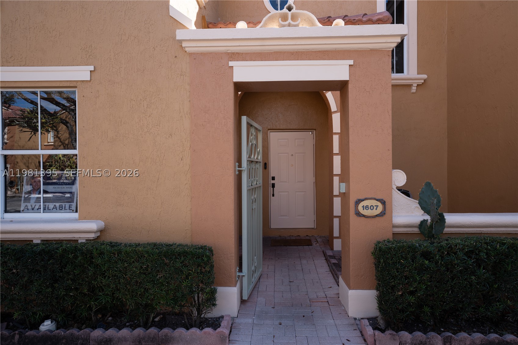 VILLA VIZCAYA CONDO - Residential