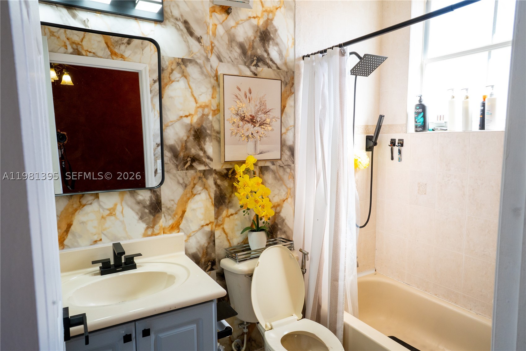 VILLA VIZCAYA CONDO - Residential