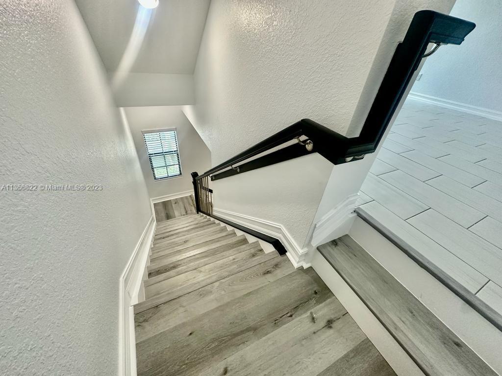 PEMBROKE LAKES SOUTH - Residential Lease