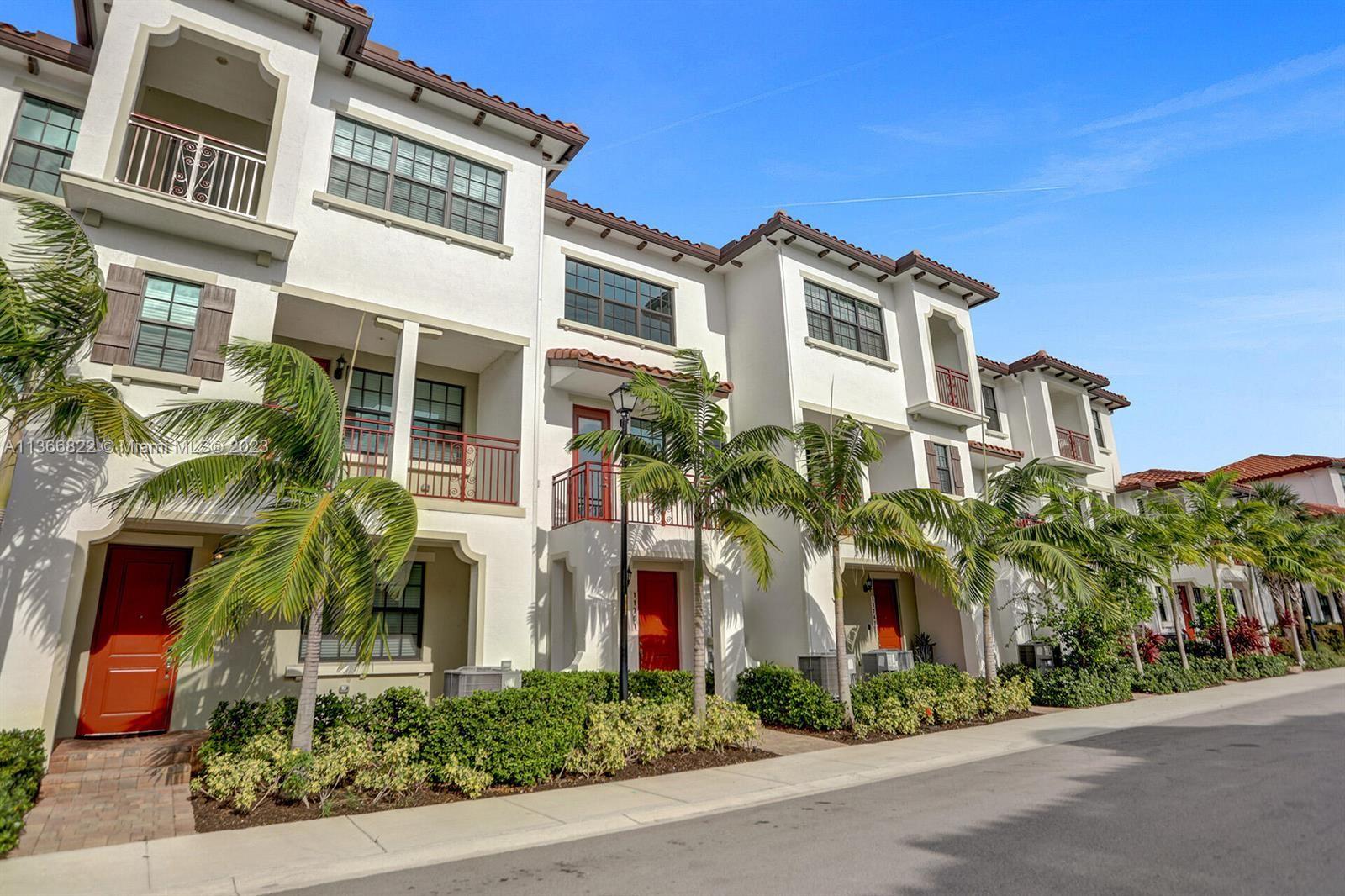 PEMBROKE LAKES SOUTH - Residential Lease