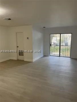 VISTA TOWNHOUSE SEC C - Residential
