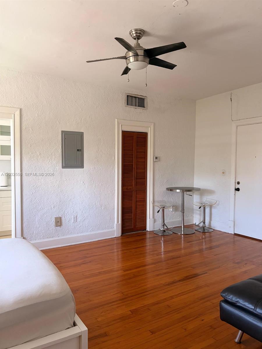 THE ESPLANADE BEACH CONDO - Residential Lease