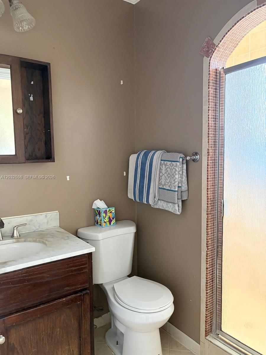 THE ESPLANADE BEACH CONDO - Residential Lease