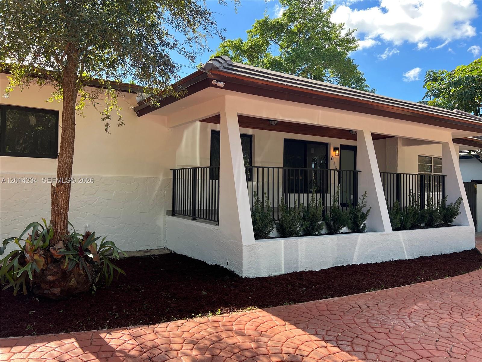 CALVERT MANORS - Residential