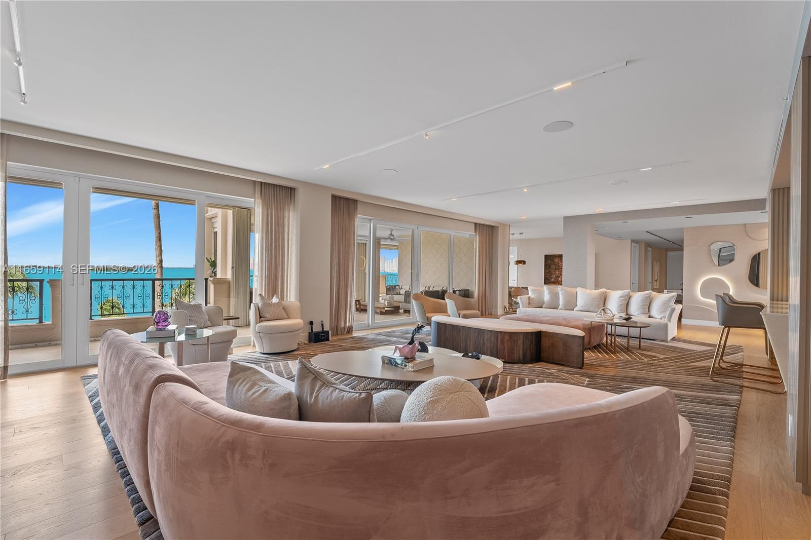 BAYVIEW - Residential