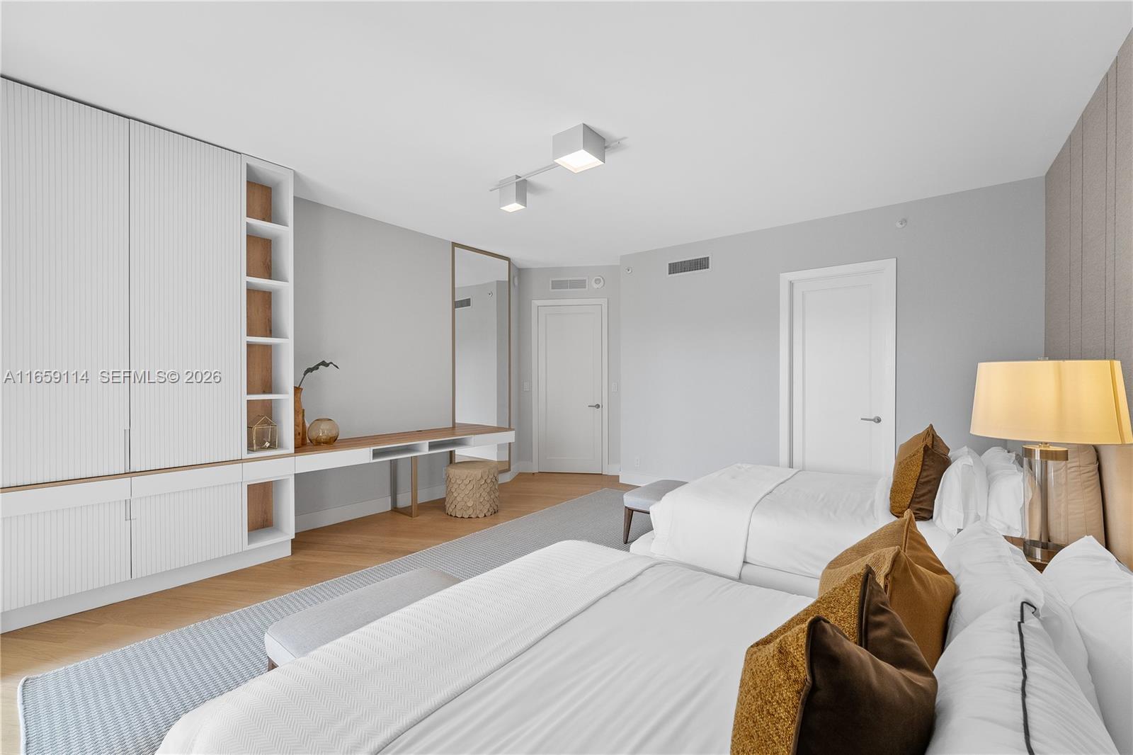BAYVIEW - Residential