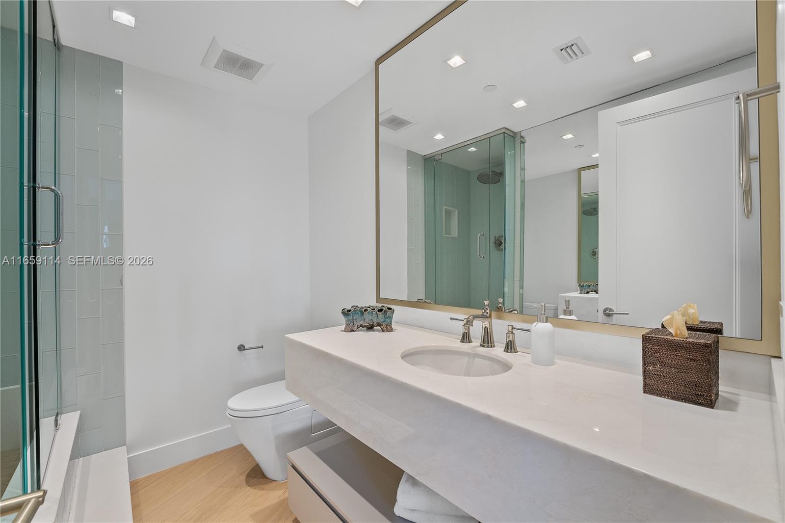 BAYVIEW - Residential