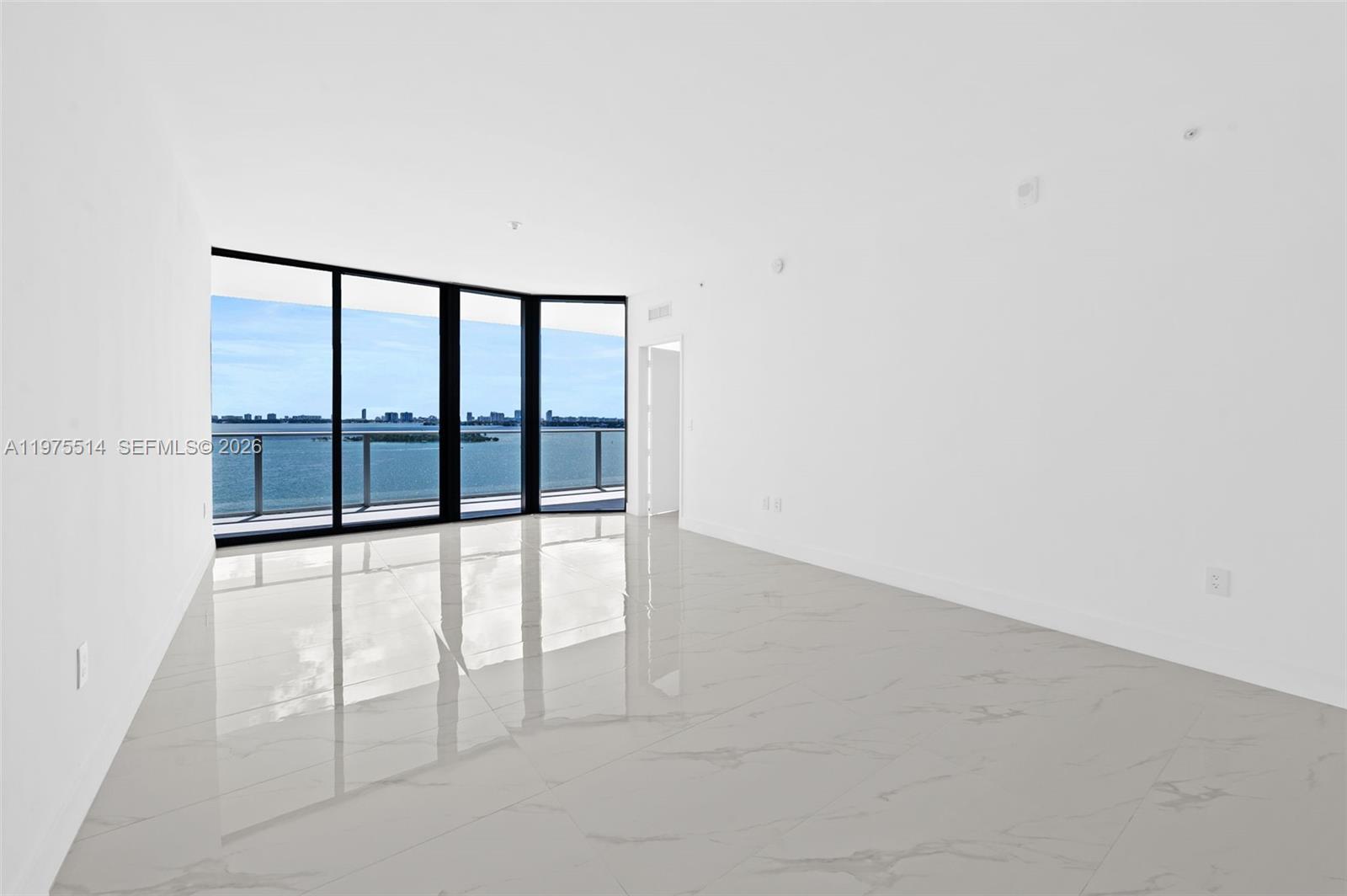 ARIA RESERVE SOUTH - Residential