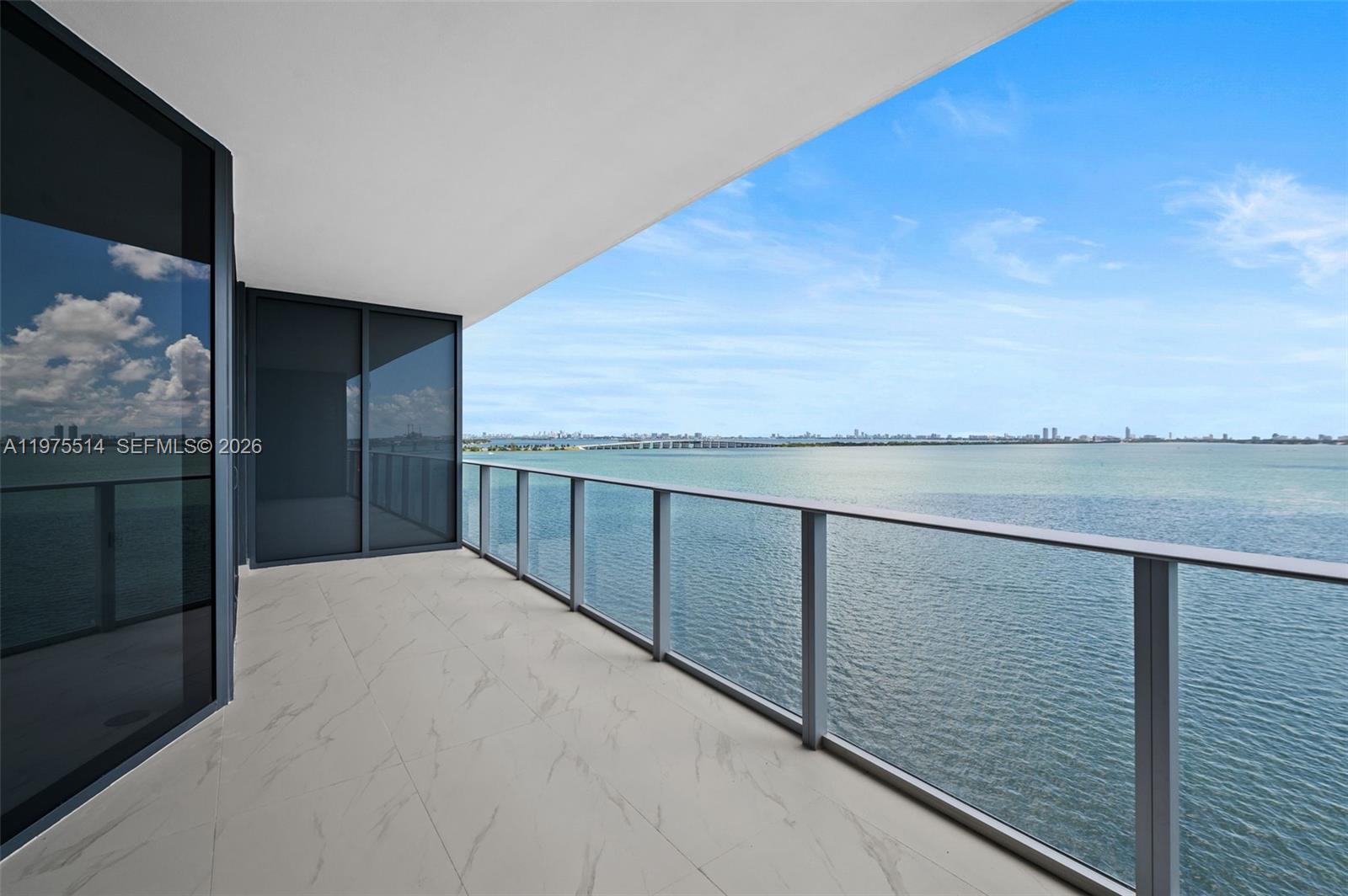 ARIA RESERVE SOUTH - Residential