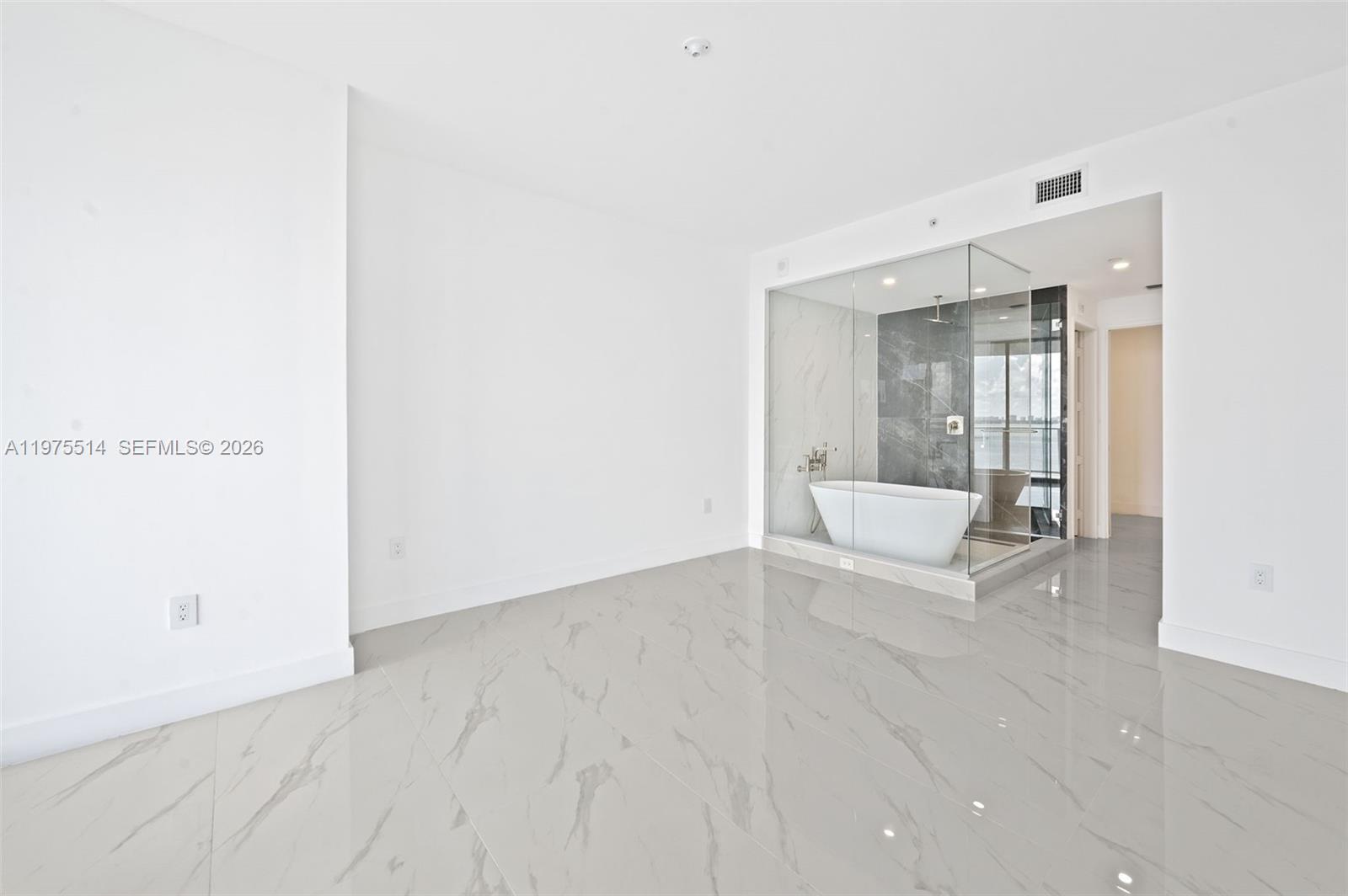 ARIA RESERVE SOUTH - Residential