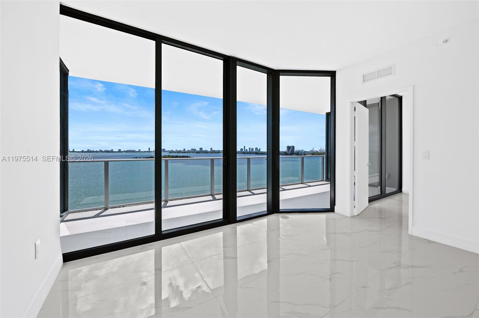 ARIA RESERVE SOUTH - Residential