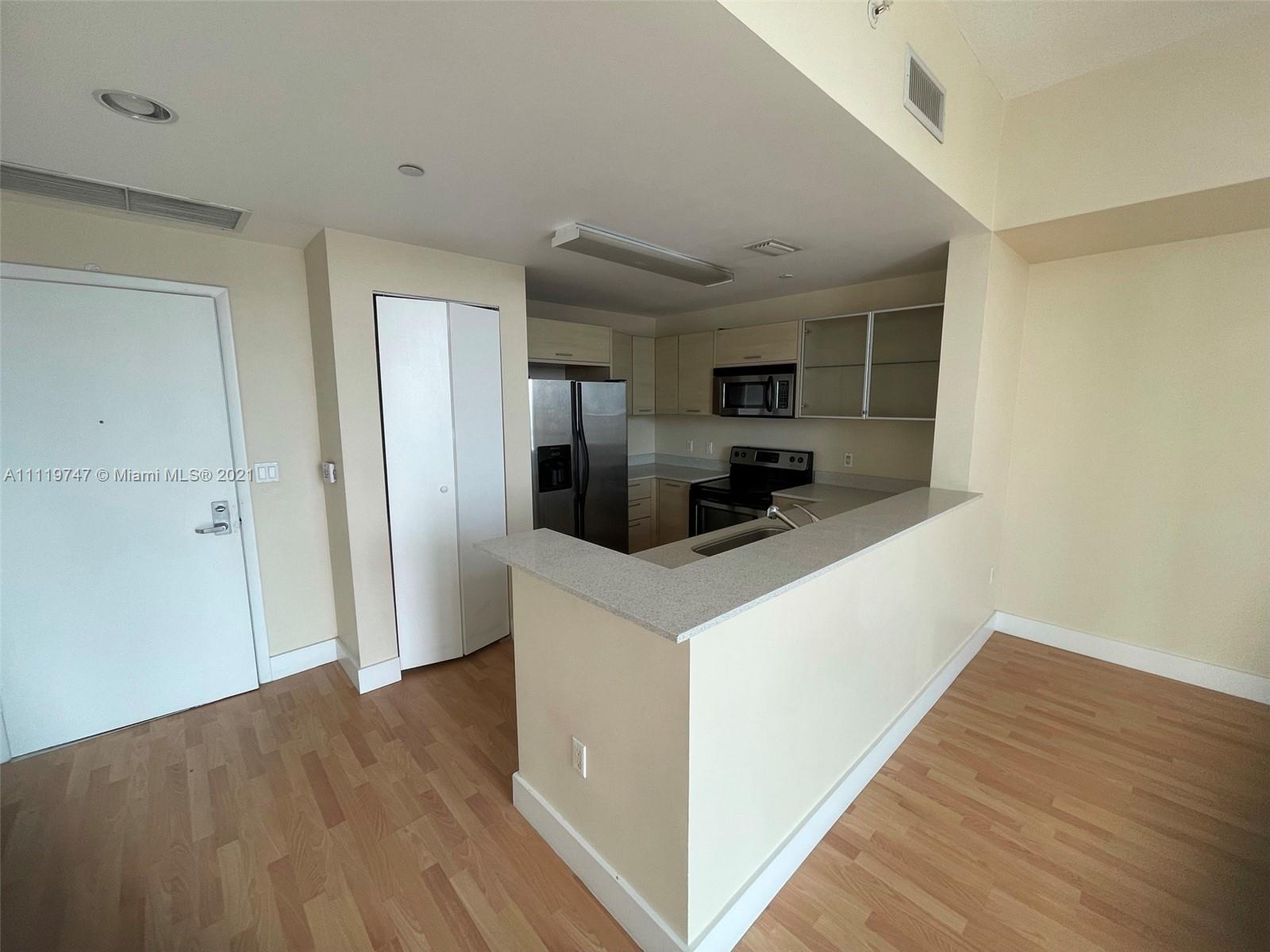CITY 24 CONDO - Residential Lease