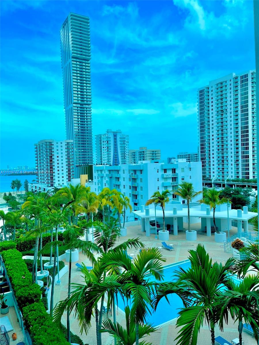CITY 24 CONDO - Residential Lease