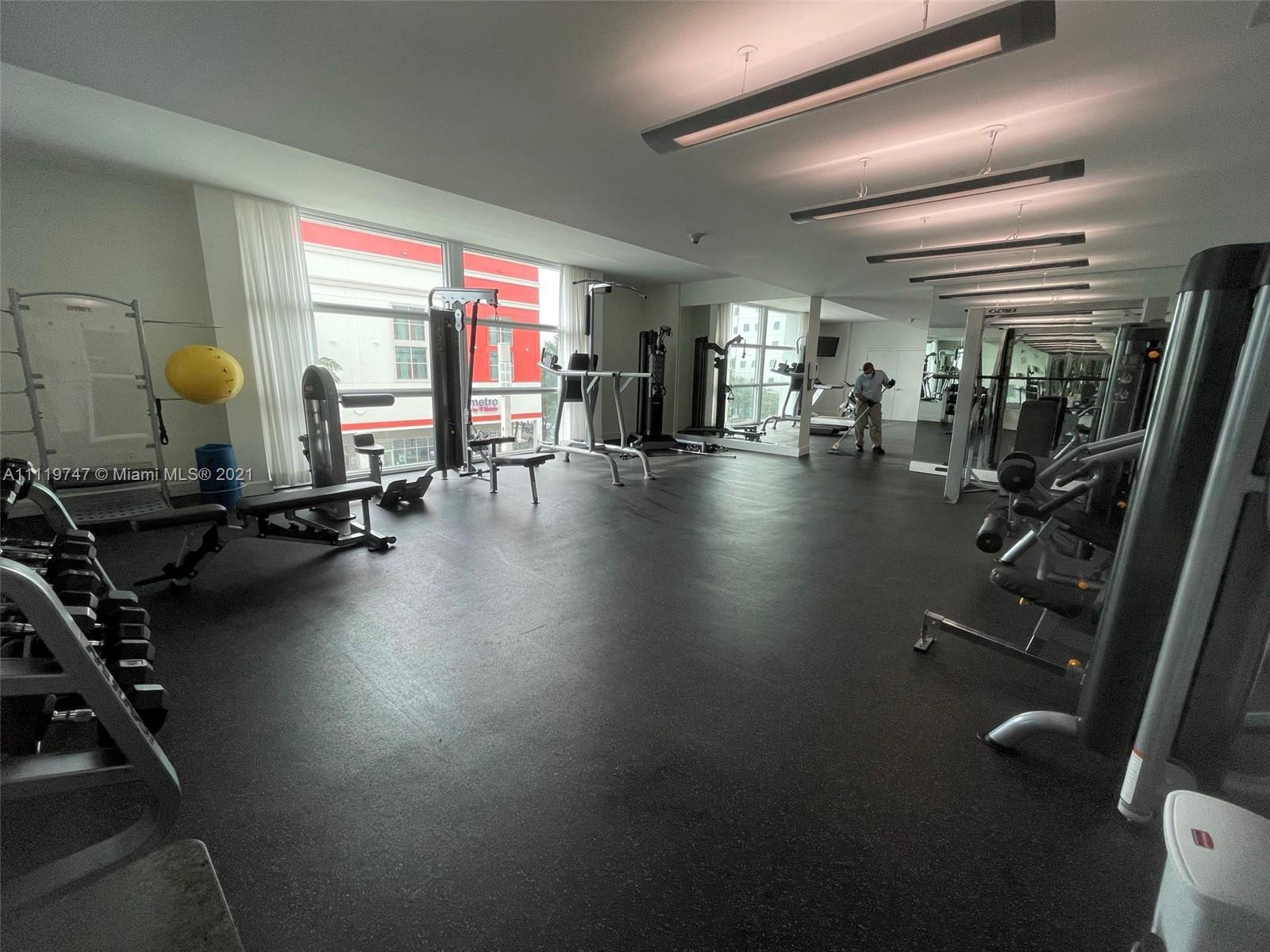 CITY 24 CONDO - Residential Lease