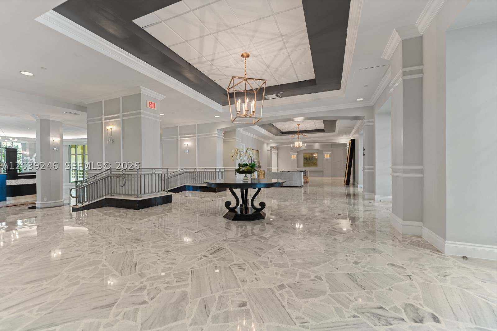 WAVE CONDO - Residential