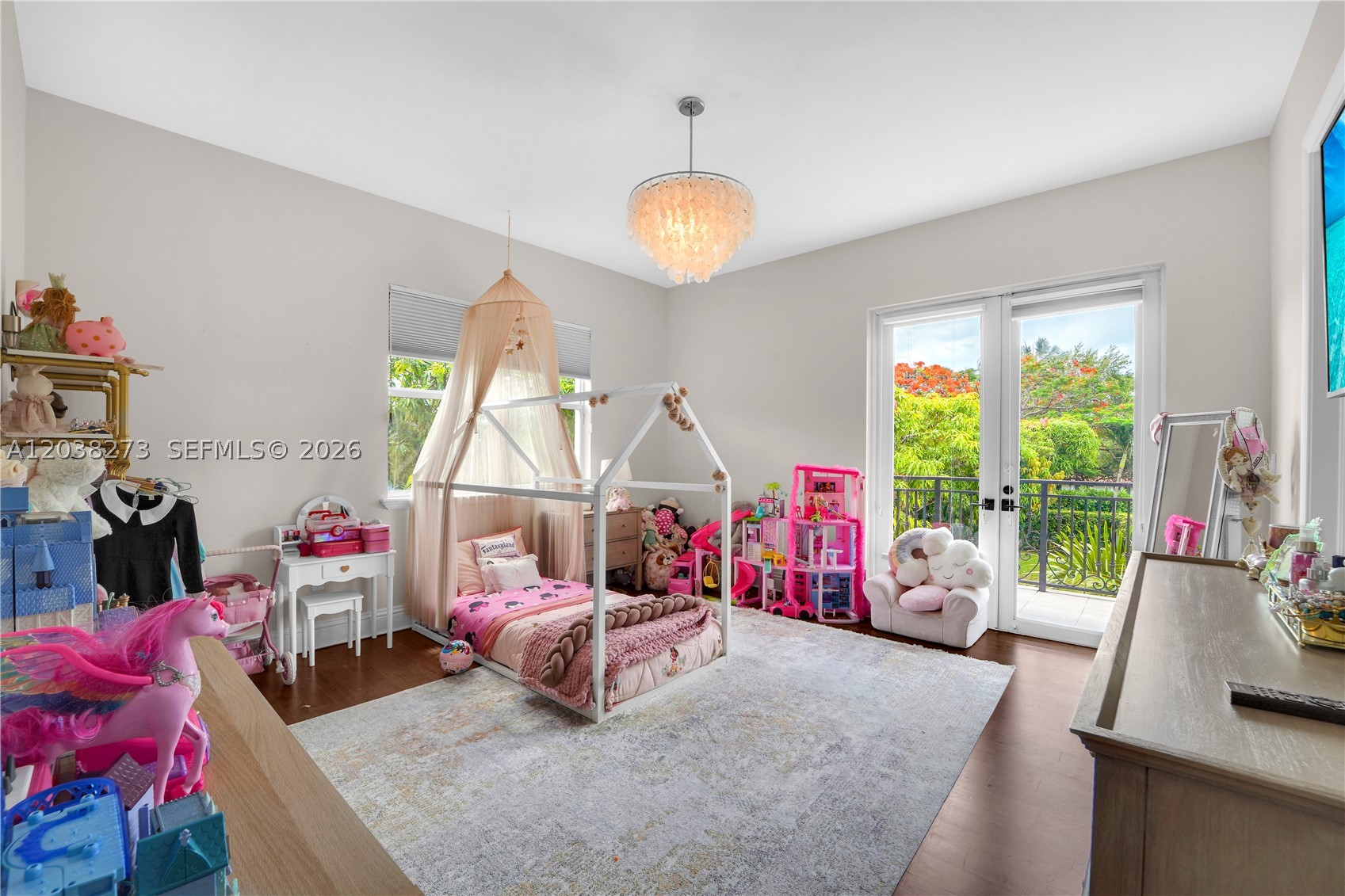 UNPLATTED - Residential