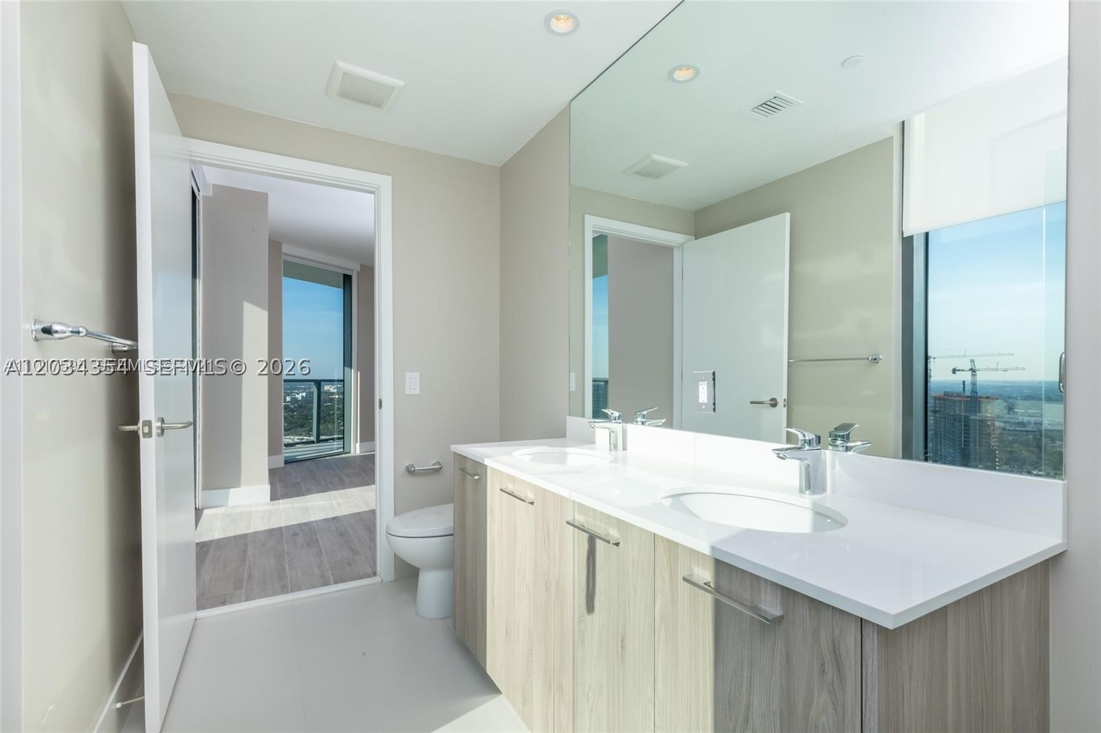 PARAISO BAYVIEWS CONDO - Residential Lease