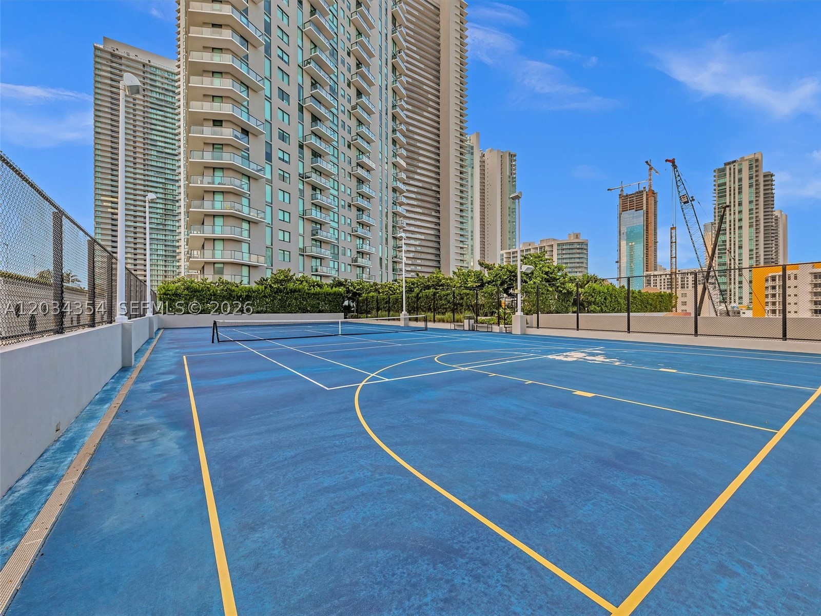 PARAISO BAYVIEWS CONDO - Residential Lease