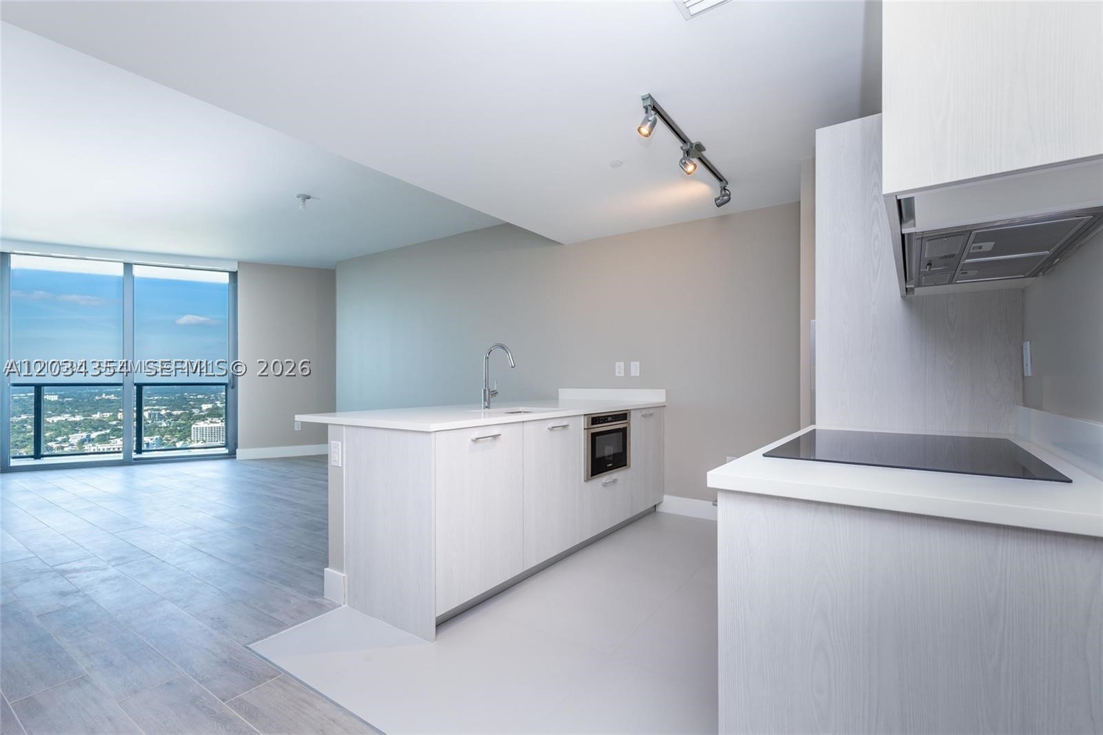 PARAISO BAYVIEWS CONDO - Residential Lease