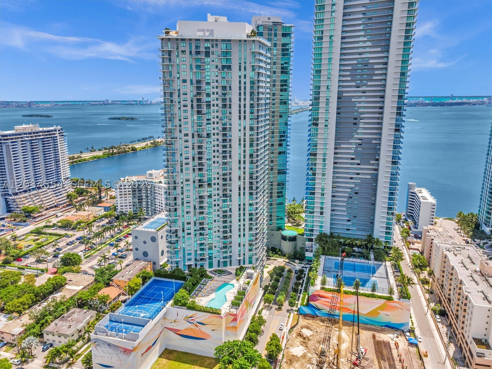 PARAISO BAYVIEWS CONDO - Residential Lease
