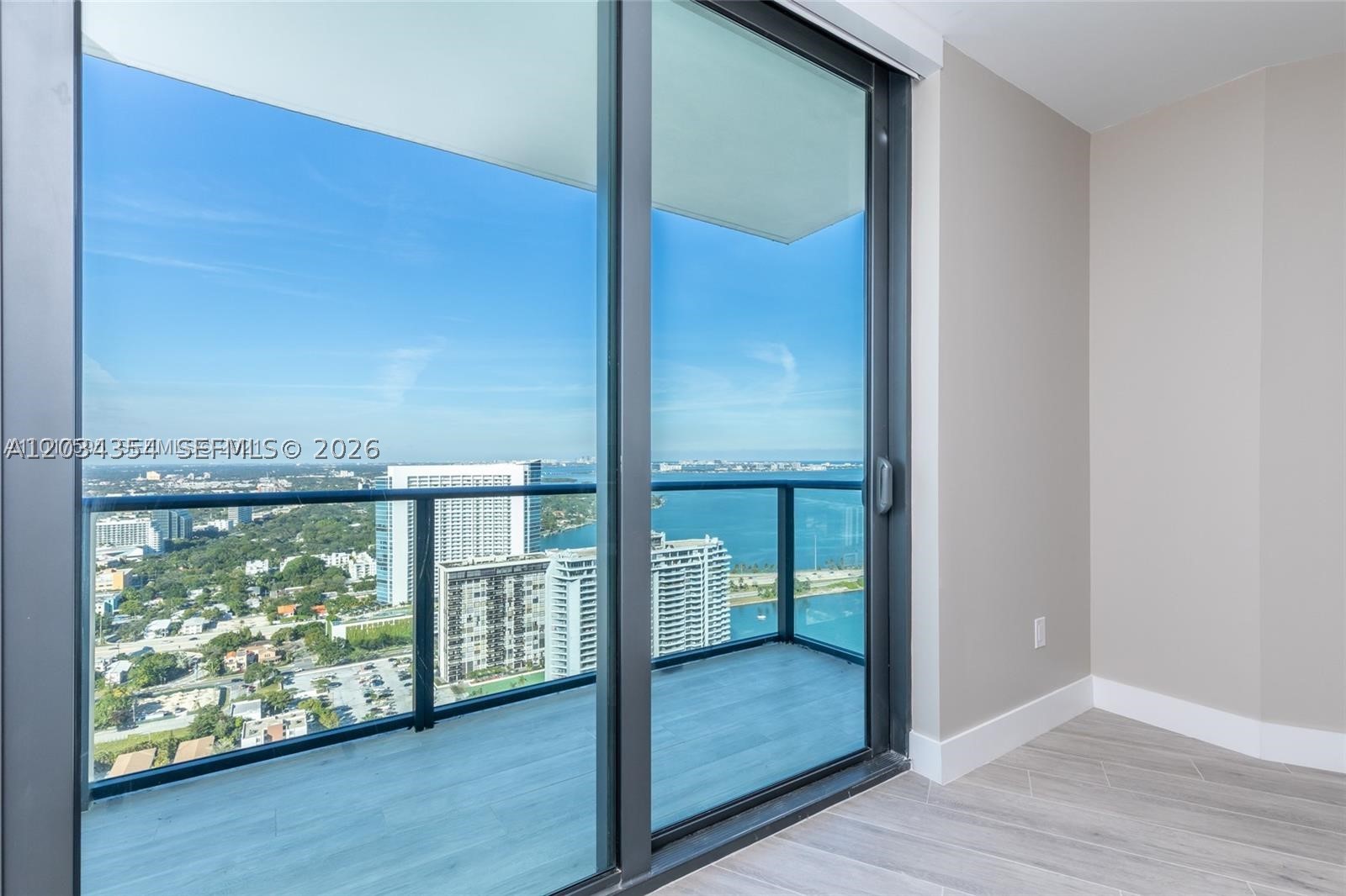 PARAISO BAYVIEWS CONDO - Residential Lease