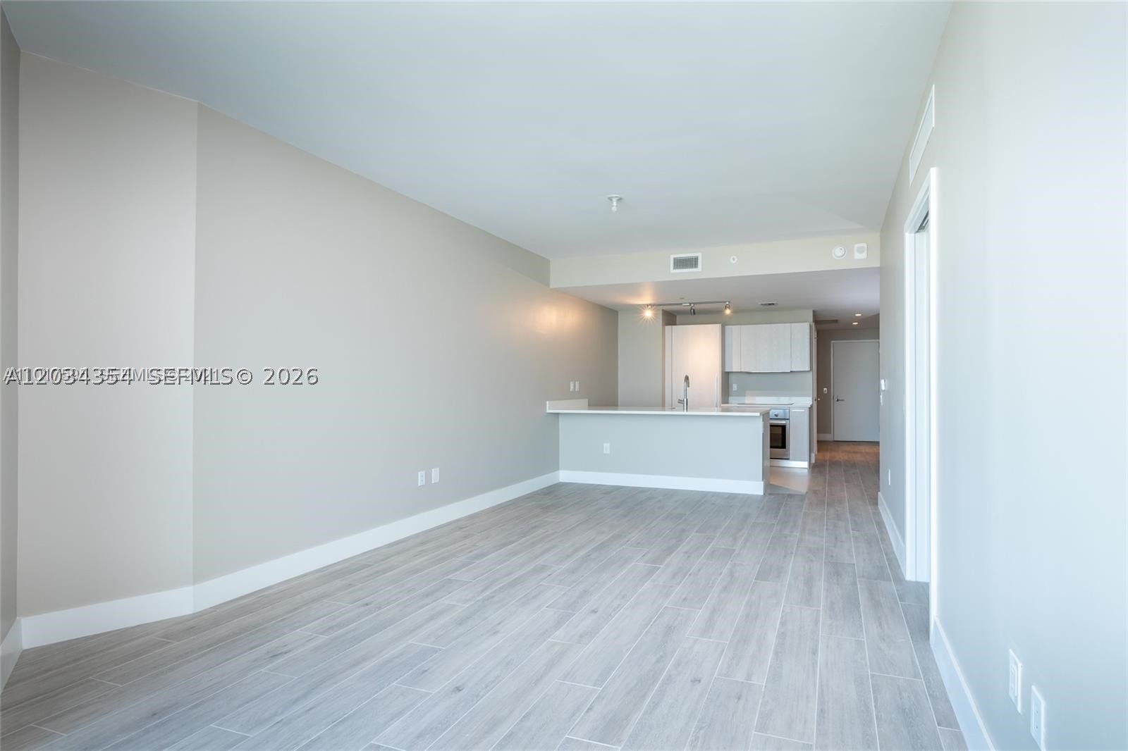 PARAISO BAYVIEWS CONDO - Residential Lease