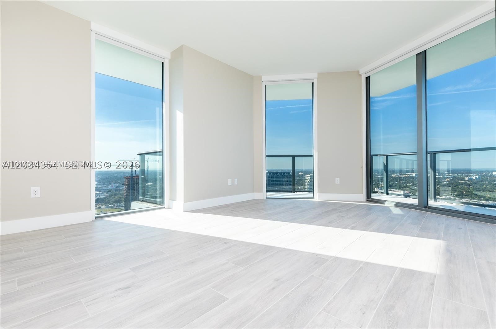 PARAISO BAYVIEWS CONDO - Residential Lease