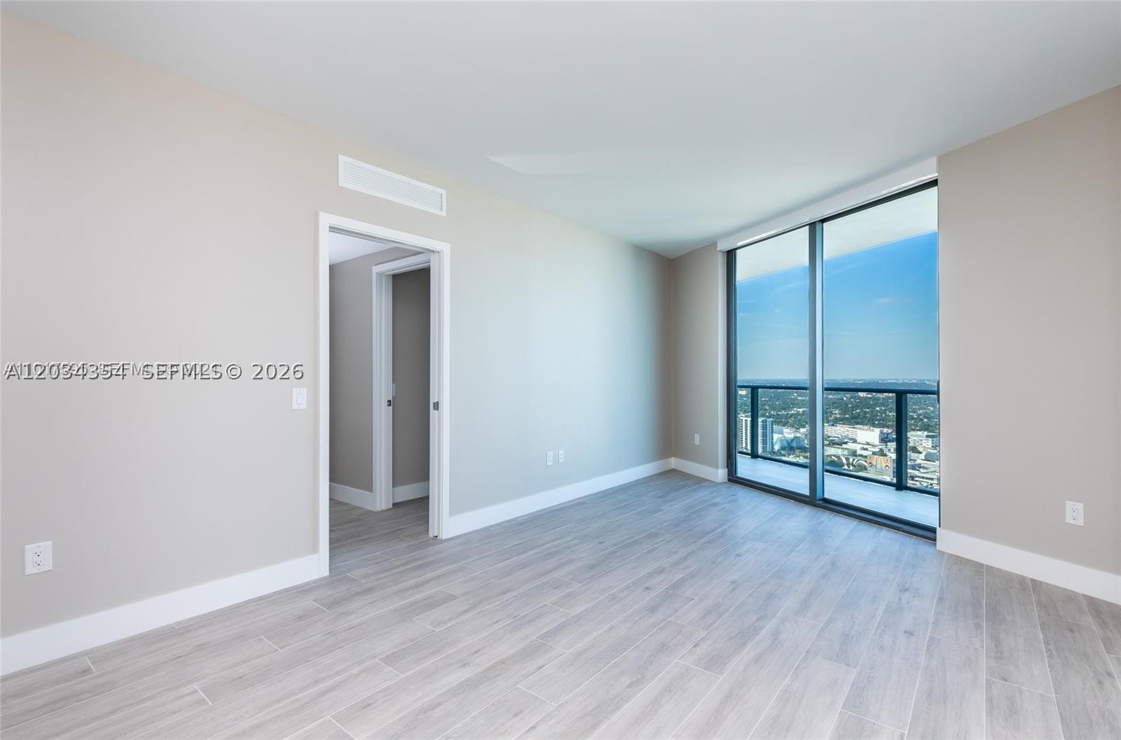 PARAISO BAYVIEWS CONDO - Residential Lease