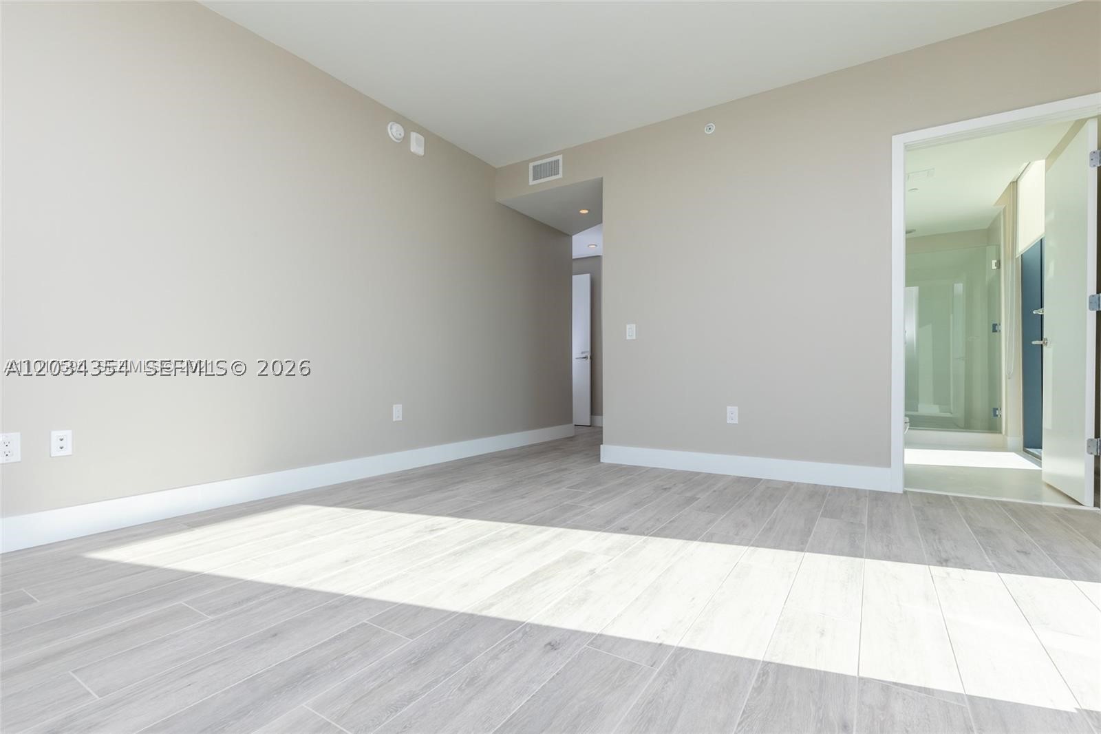 PARAISO BAYVIEWS CONDO - Residential Lease