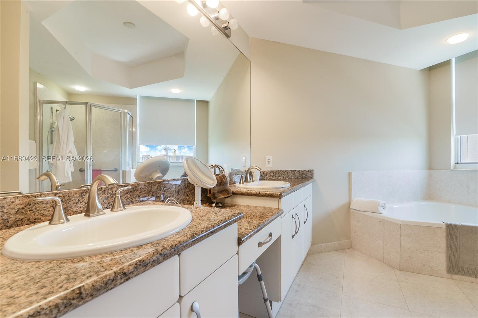 CARROLL WALK CONDO - Residential