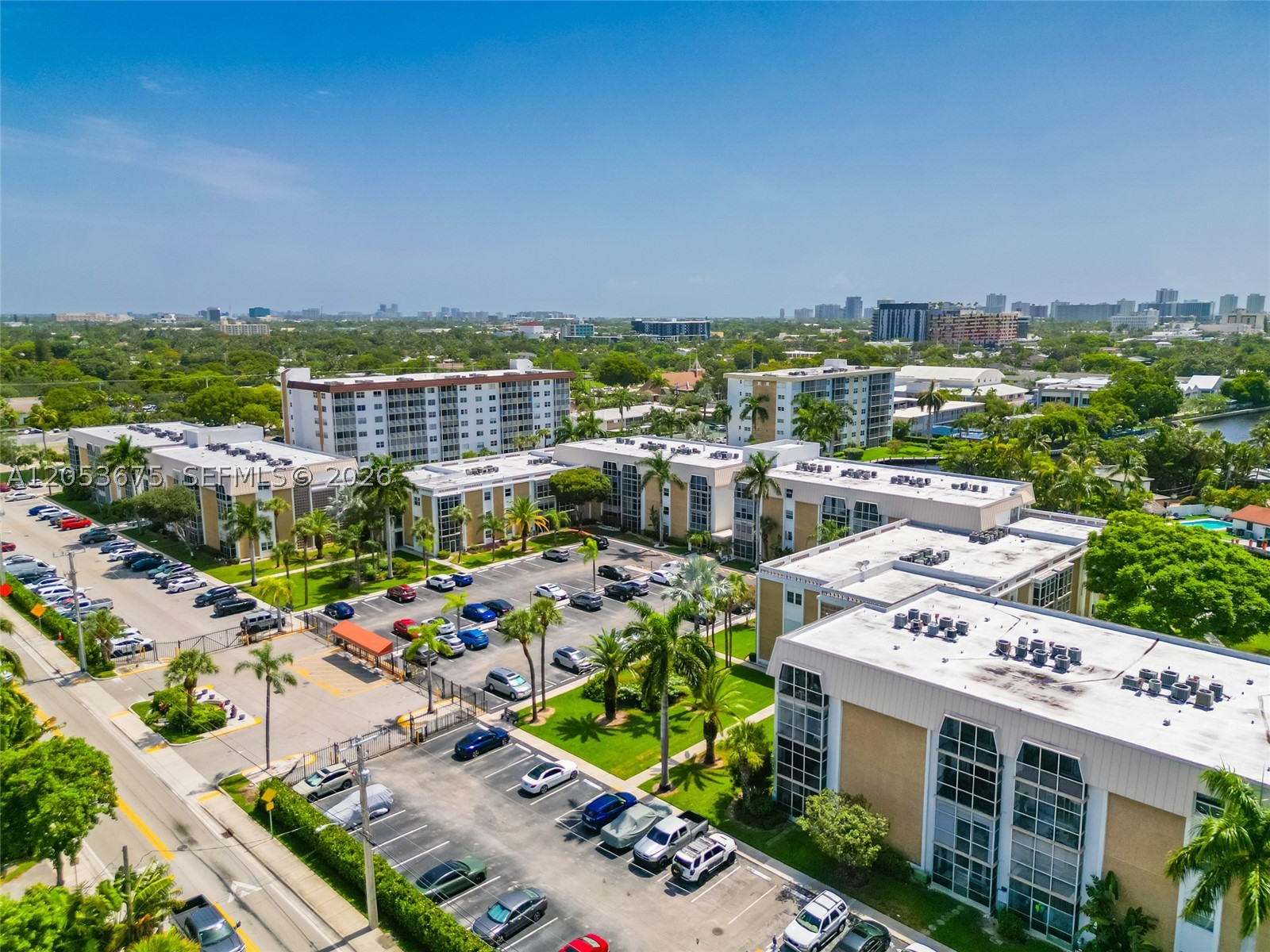 RIVER SHORES CONDO - Residential