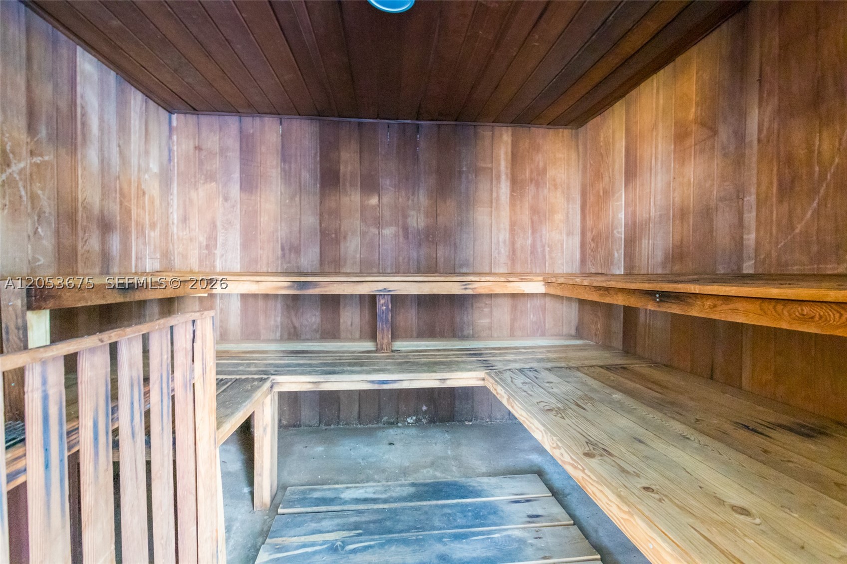 RIVER SHORES CONDO - Residential