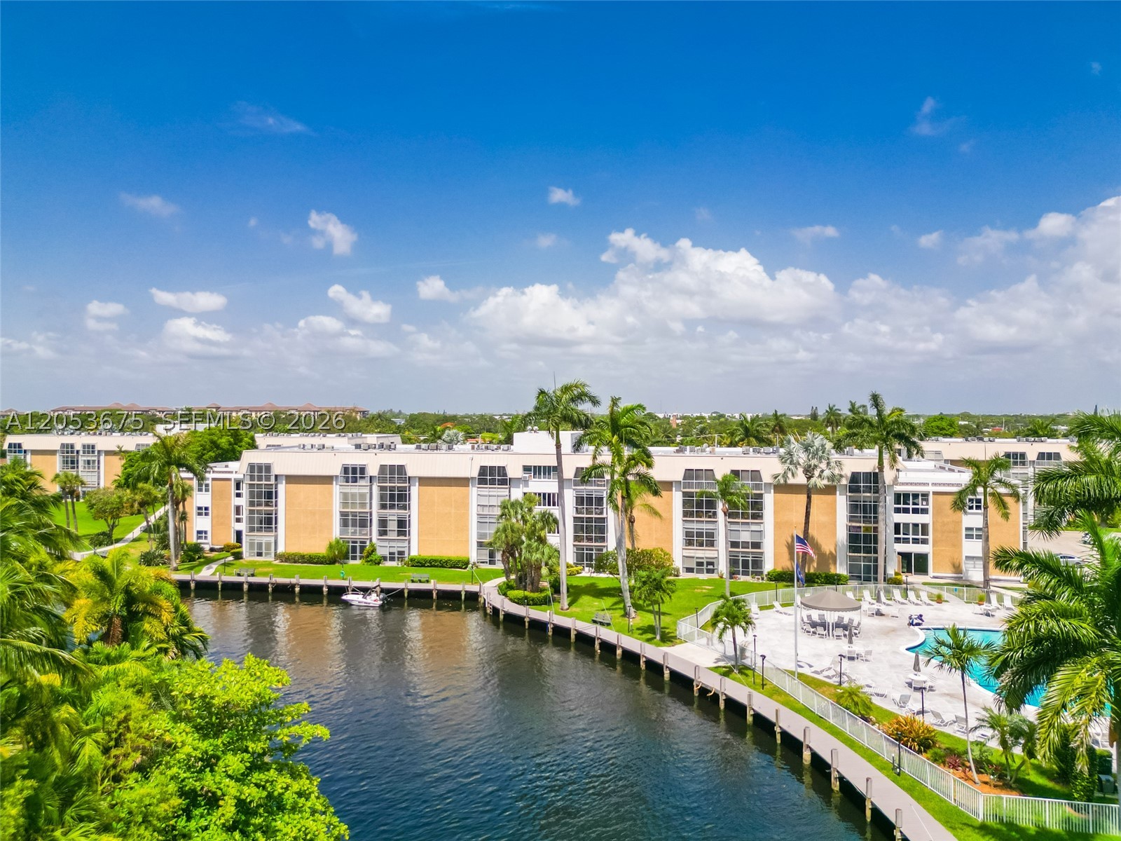 RIVER SHORES CONDO - Residential