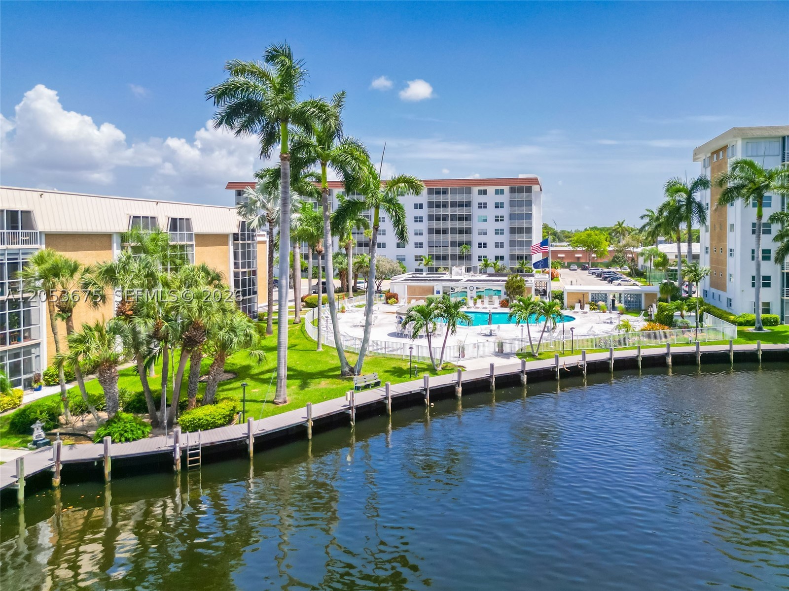 RIVER SHORES CONDO - Residential