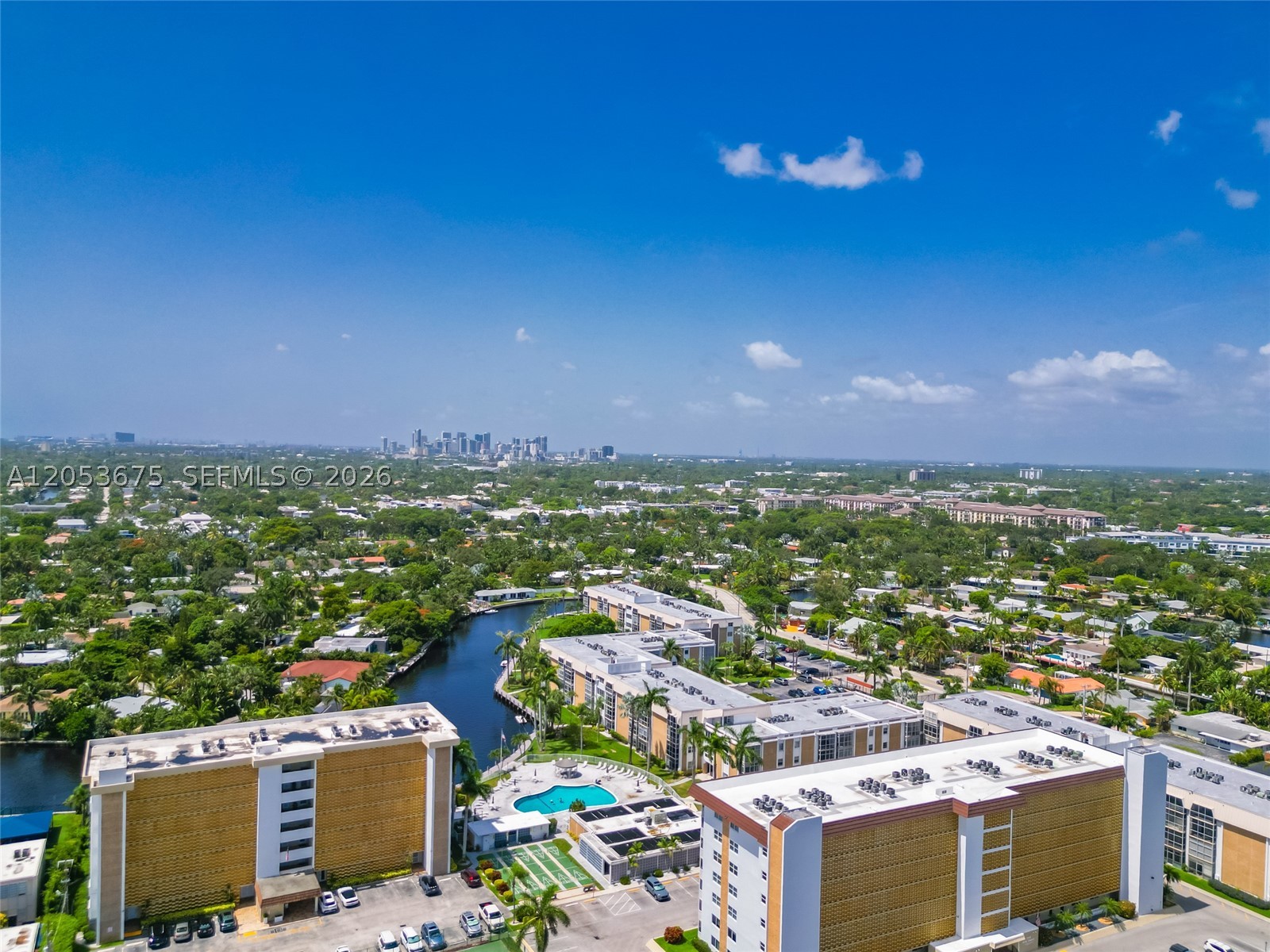RIVER SHORES CONDO - Residential